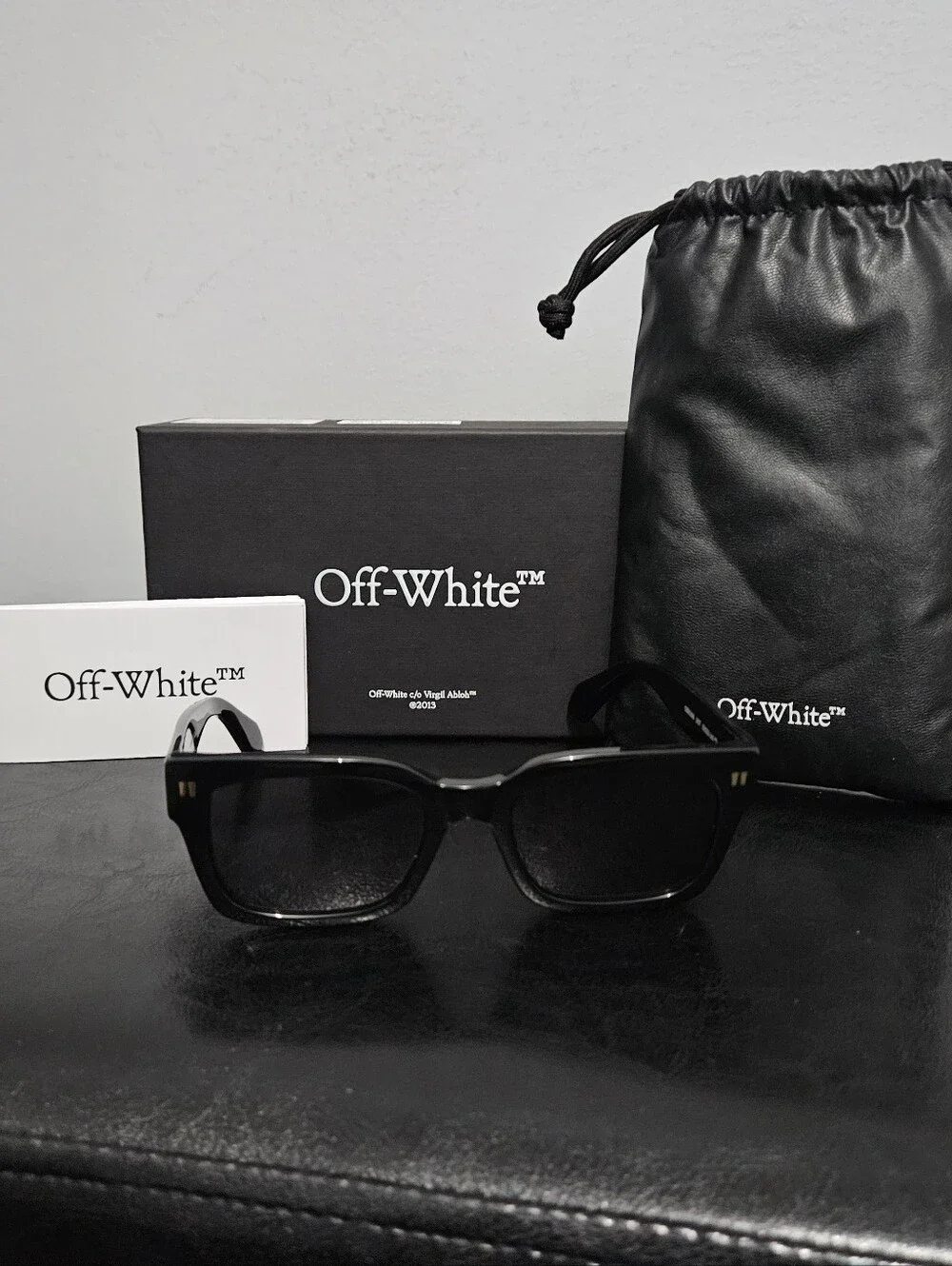 Men's Off-White Black Square Sunglasses